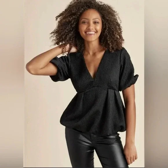 Black Top - Picture 1 of 16